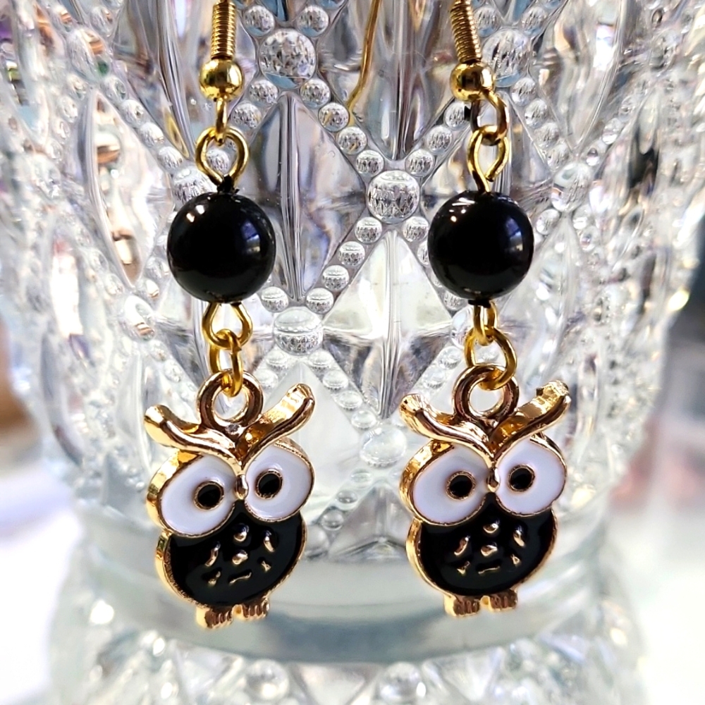 Black Owl Earrings!